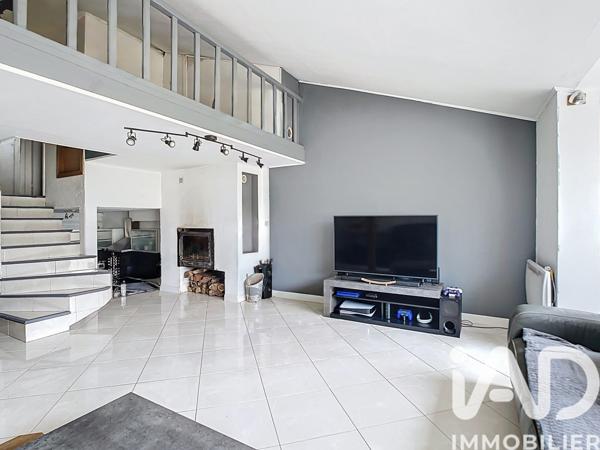 Maison à vendre 4 pièces 72 m² Savigny-le-Temple