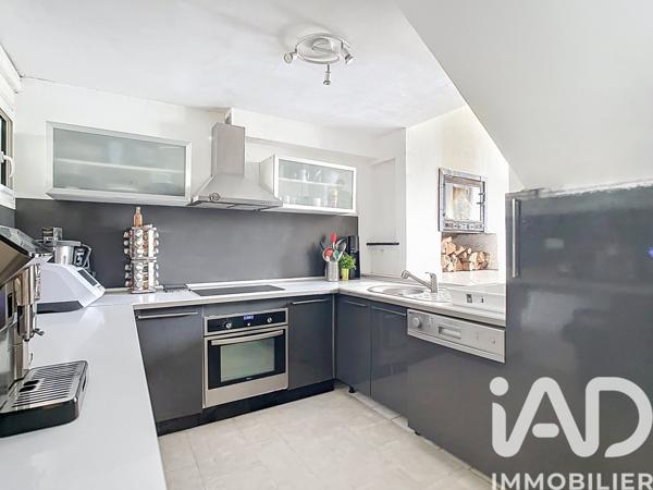 Maison à vendre 4 pièces 72 m² Savigny-le-Temple