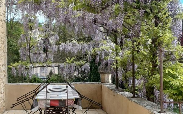 Maison à vendre    5 pièces •  Barjac