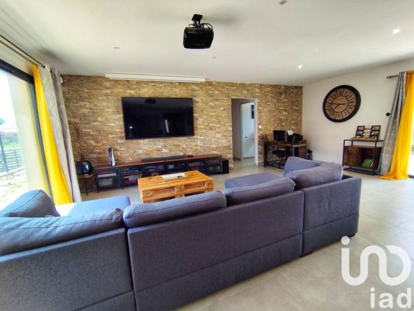 Maison 5 pièces de 138 m² à Salses-le-Château (66600)