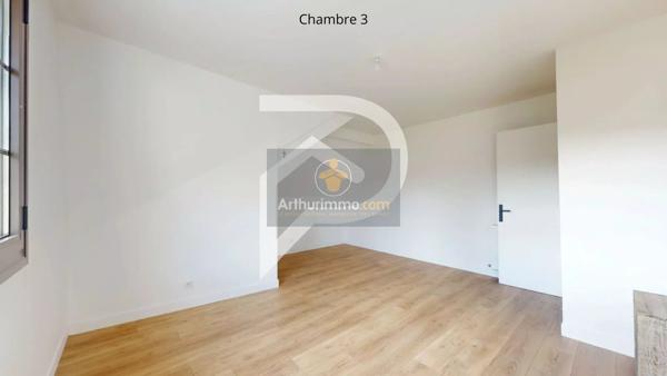 Vente                                                      Maison
                        
                     8 pièces                      185 m2                     à Marly-le-Roi