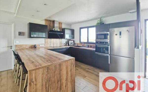 Maison à vendre    4 pièces • 93,98 m2 Grenade