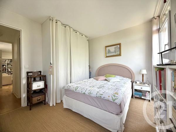 Appartement F3 à vendre  3 pièces - 56,81 m 2   MAISONS LAFFITTE  - 78