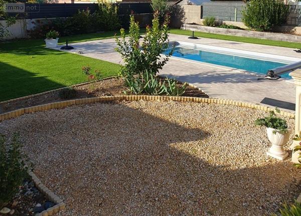 Maison à vendre à Pierrelatte dans la Drôme (26700), ref : 26060-828