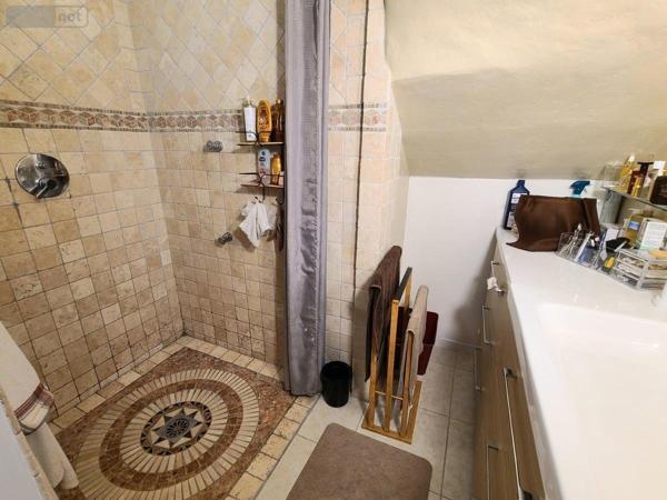 Maison à vendre à Pierrelatte dans la Drôme (26700), ref : 26060-828