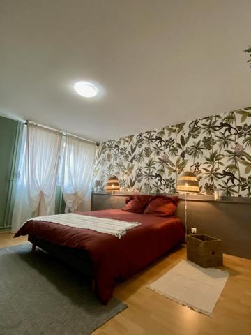 RUE DES VILLAS T3 MEUBLE SUR COUR