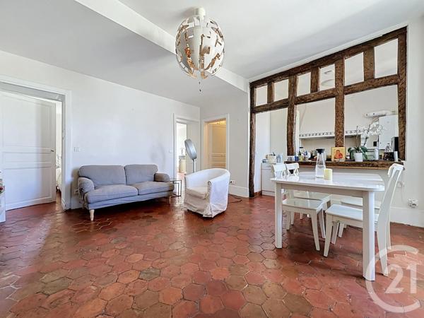 Appartement F4 à vendre  3 pièces - 78,40 m 2   VERSAILLES  - 78