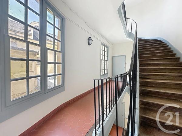Appartement F4 à vendre  3 pièces - 78,40 m 2   VERSAILLES  - 78