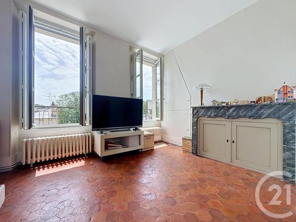 Appartement F4 à vendre  3 pièces - 78,40 m 2   VERSAILLES  - 78