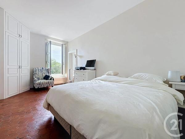 Appartement F4 à vendre  3 pièces - 78,40 m 2   VERSAILLES  - 78