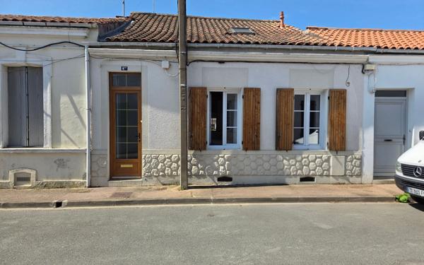 Maison à vendre    4 pièces •  Rochefort