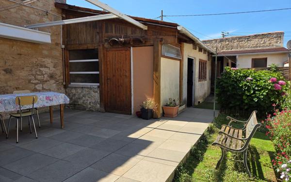 Maison à vendre    4 pièces •  Rochefort