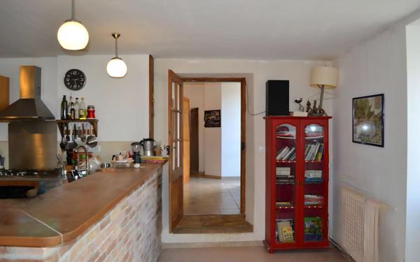 Maison à vendre    4 pièces •  Berrias-et-Casteljau