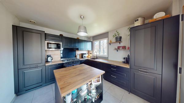 Maison 5 pièces - 123 m² Exclusivité efficity