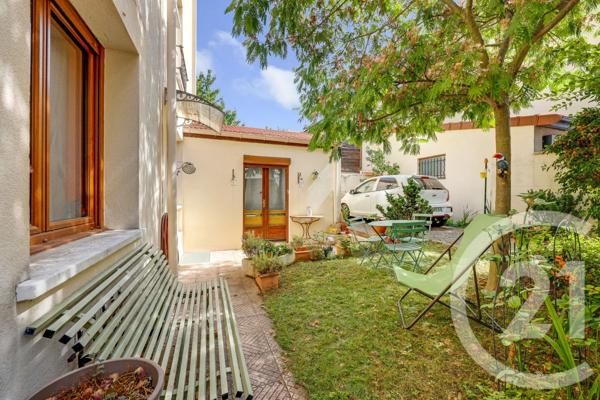 Maison à vendre  3 pièces - 55,28 m 2   MONTROUGE  - 92