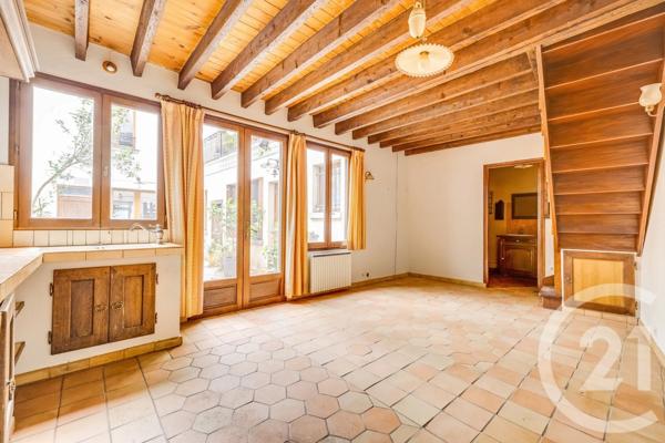 Maison à vendre  3 pièces - 55,28 m 2   MONTROUGE  - 92