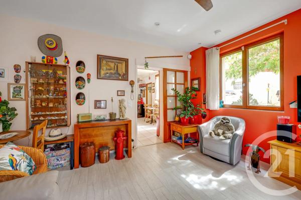 Maison à vendre  3 pièces - 55,28 m 2   MONTROUGE  - 92