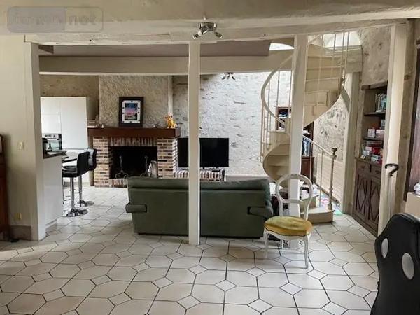 Achat - Maison Saint-Benoît-du-Sault 36170 9 pièces 285 m 2 200 m 2