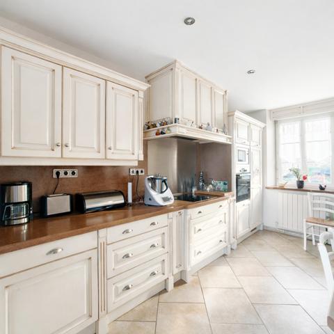 Maison 8 pièces - 174 m² Exclusivité efficity