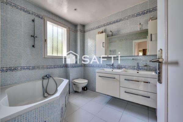 Maison familiale de caractère avec dépendance – Parc du Perreux-sur-Marne