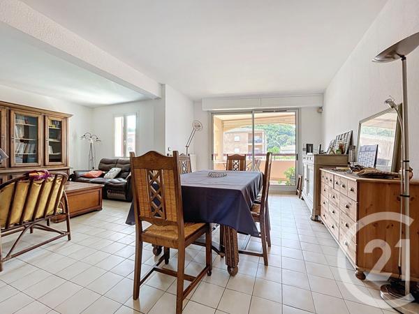 Appartement T4 à vendre  4 pièces - 77,15 m2 BAGNOLS SUR CEZE - 30