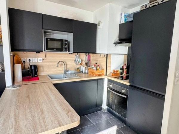 APPARTEMENT SUR LES QUAIS DE SEINE A CONFLANS ST HONORINE !!!!!