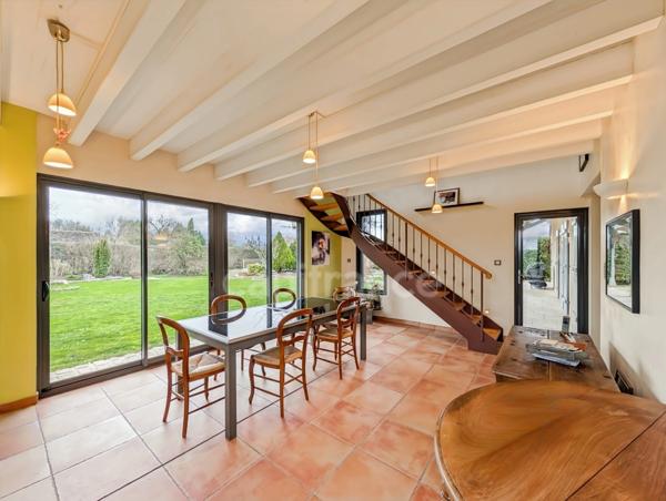 Villa à vendre 9 pièces MERVANS (71) 246 m² terrain de 4108 m² piscine dépendance et garage !!!