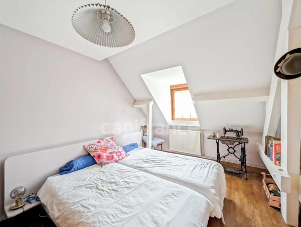 Villa à vendre 9 pièces MERVANS (71) 246 m² terrain de 4108 m² piscine dépendance et garage !!!