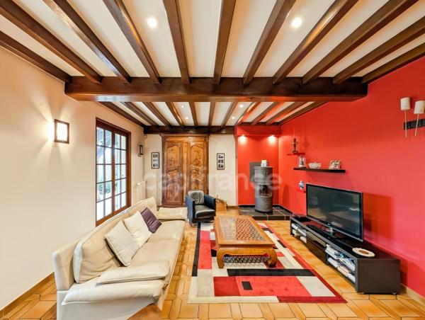 Villa à vendre 9 pièces MERVANS (71) 246 m² terrain de 4108 m² piscine dépendance et garage !!!