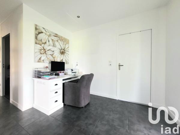 Maison à vendre 6 pièces 155 m² Haudrecy