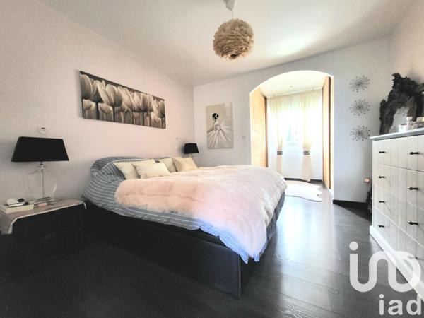 Maison à vendre 6 pièces 155 m² Haudrecy