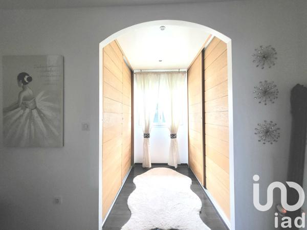 Maison à vendre 6 pièces 155 m² Haudrecy