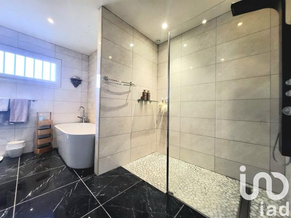 Maison à vendre 6 pièces 155 m² Haudrecy