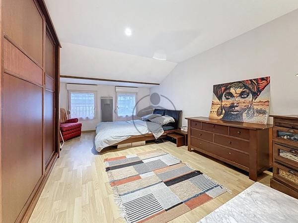 Vente Immeuble 9 pièces 207 m2 à Saint-Quentin