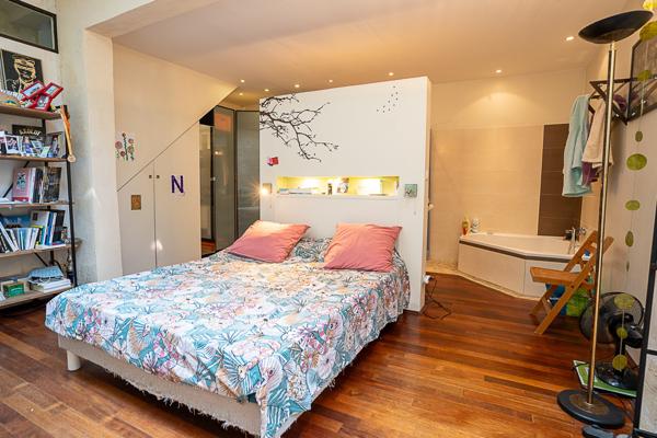 Appartement 4 pièces - 122 m² Exclusivité efficity