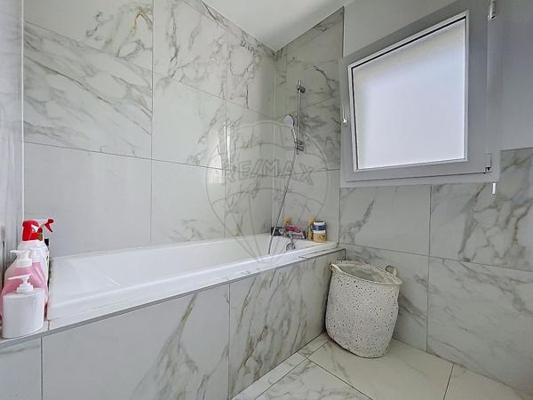 Maison 4 chambre(s) à vendre - Héricourt, Haute-Saône - 70