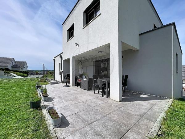 Maison 4 chambre(s) à vendre - Héricourt, Haute-Saône - 70