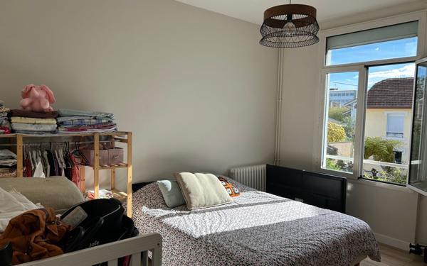 Maison à vendre    5 pièces • 187 m2 Pau