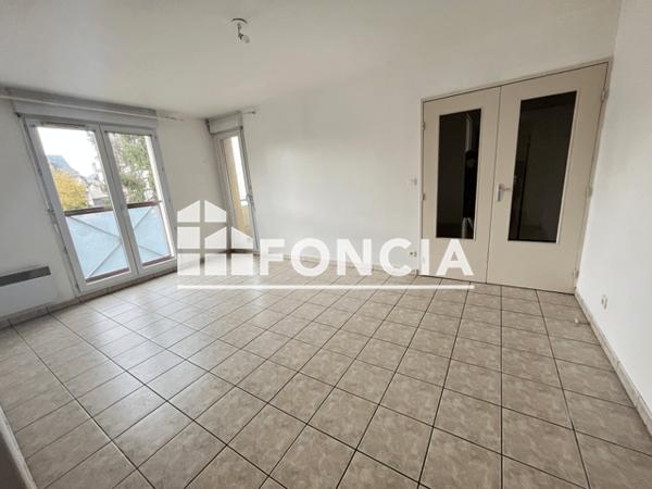 Location Appartement 2 pièces 44.87 m² - 12 RUE ALFRED PIEBOURG Chartres 28000