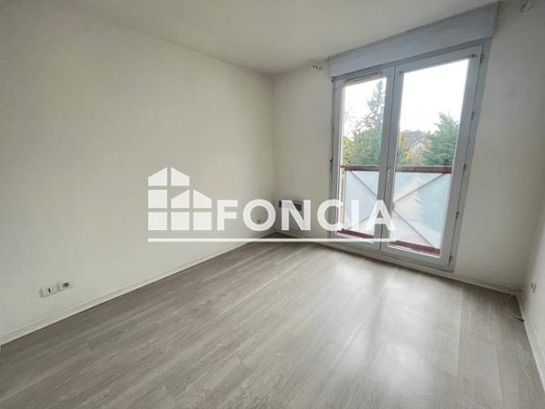 Location Appartement 2 pièces 44.87 m² - 12 RUE ALFRED PIEBOURG Chartres 28000