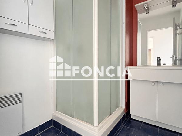 Location Appartement 2 pièces 44.87 m² - 12 RUE ALFRED PIEBOURG Chartres 28000