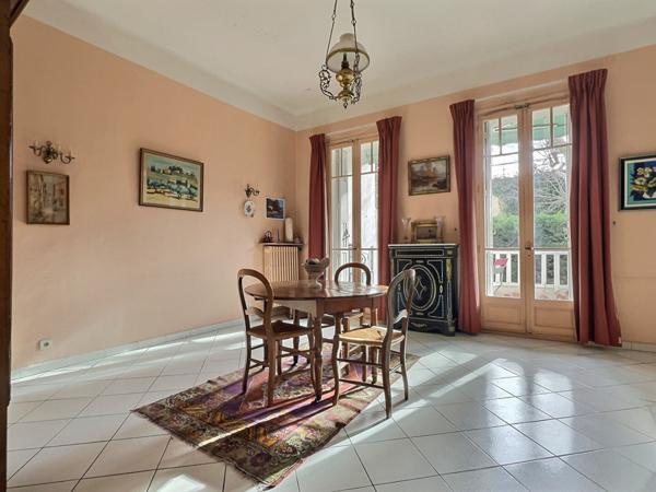 A vendre appartement de type 3 avec terrasse et jardin à Marseille 13006 - Vauban