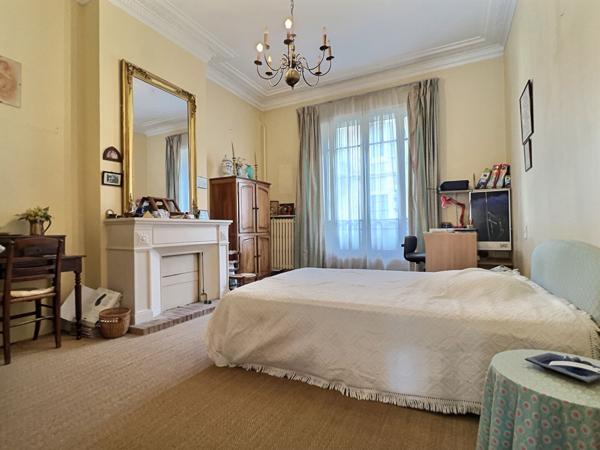 A vendre appartement de type 3 avec terrasse et jardin à Marseille 13006 - Vauban