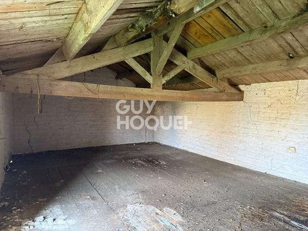 À VENDRE / TERRAIN À BÂTIR AVEC DÉPENDANCES DE CHARME SAINT-PIERRE-D'OLERON