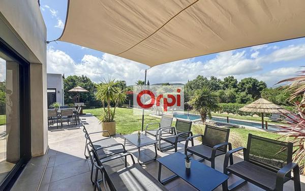 Maison à vendre    5 pièces •  Zonza