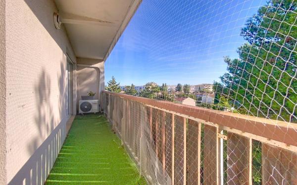 Appartement à vendre    4 pièces • 76,56 m2 Avignon