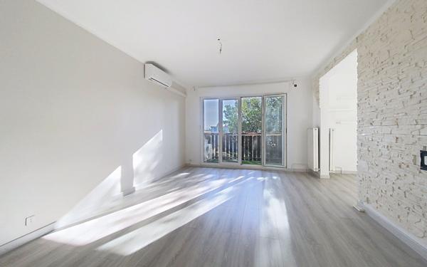Appartement à vendre    4 pièces • 76,56 m2 Avignon