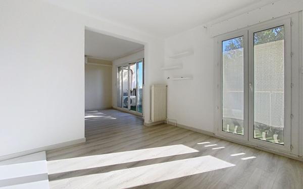 Appartement à vendre    4 pièces • 76,56 m2 Avignon