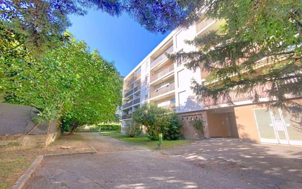 Appartement à vendre    4 pièces • 76,56 m2 Avignon