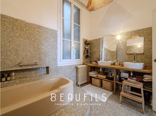 Montpellier (34000) (34000) Montpellier – Comédie / Gare Saint-Roch – Appartement Haussmannien d'exception 170m²